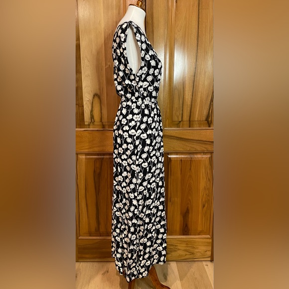 GAP - Floral Printed Black Draped Sleeveless Rayon Maxi Dress - EUC - S - Picture 7 of 12